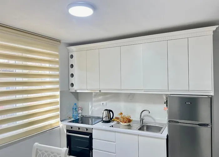 City Center Blloku - Elegant Apartment 03