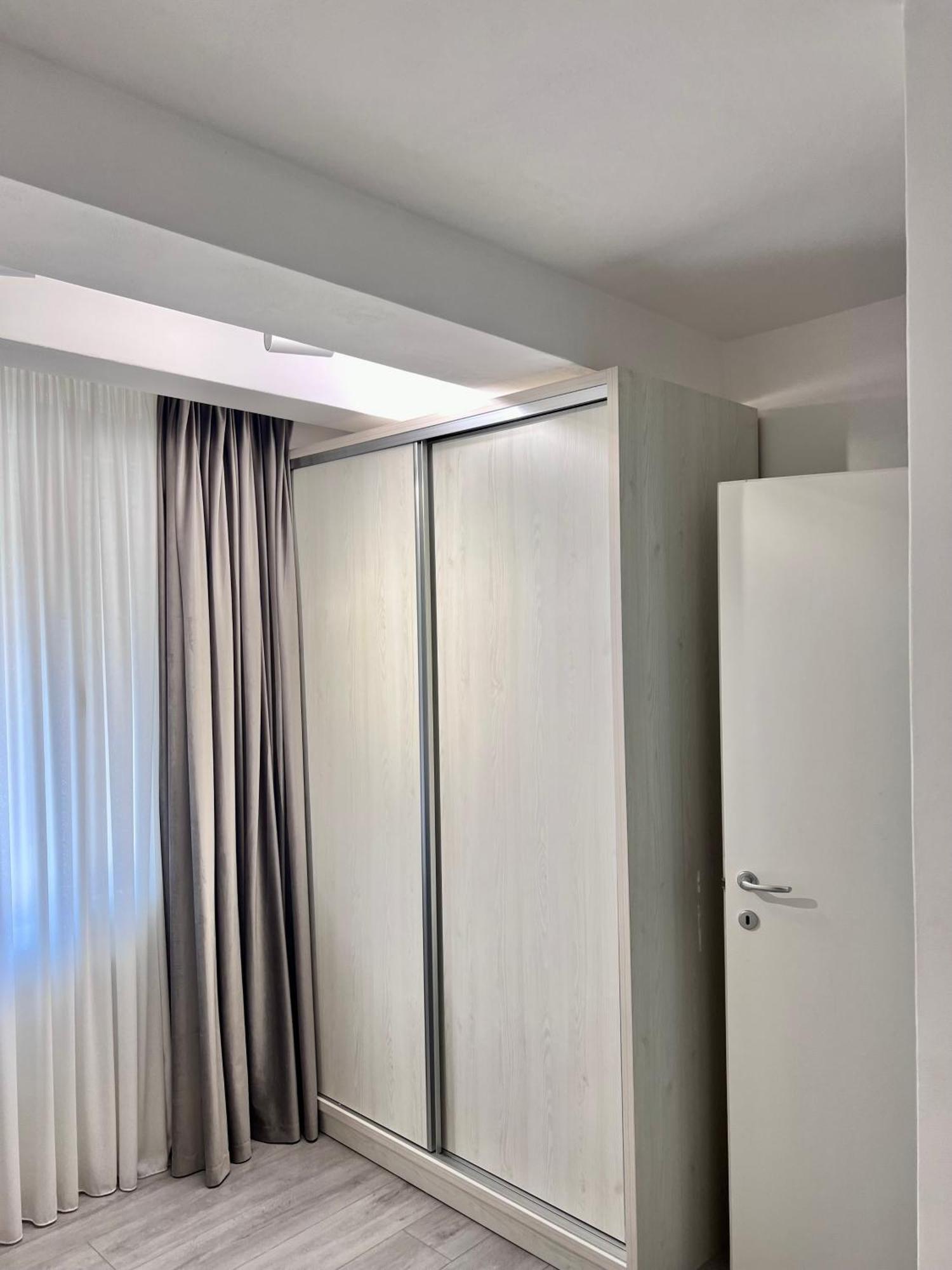 Apartment Center Blloku - Elegant 03 Tirana