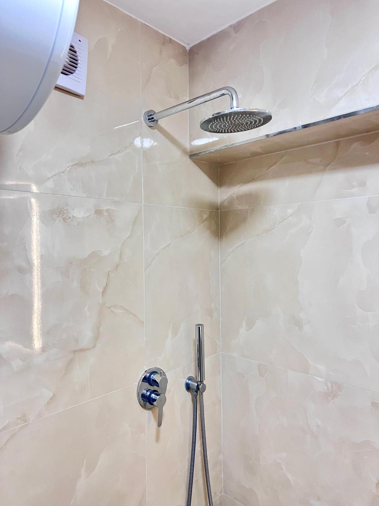 Center Blloku - Elegant 03 Apartamento Tirana